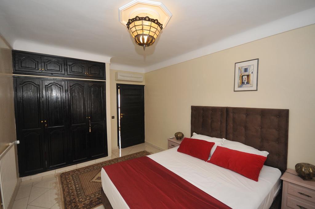 Dar Mezouar Aparthotel Маракеш Екстериор снимка
